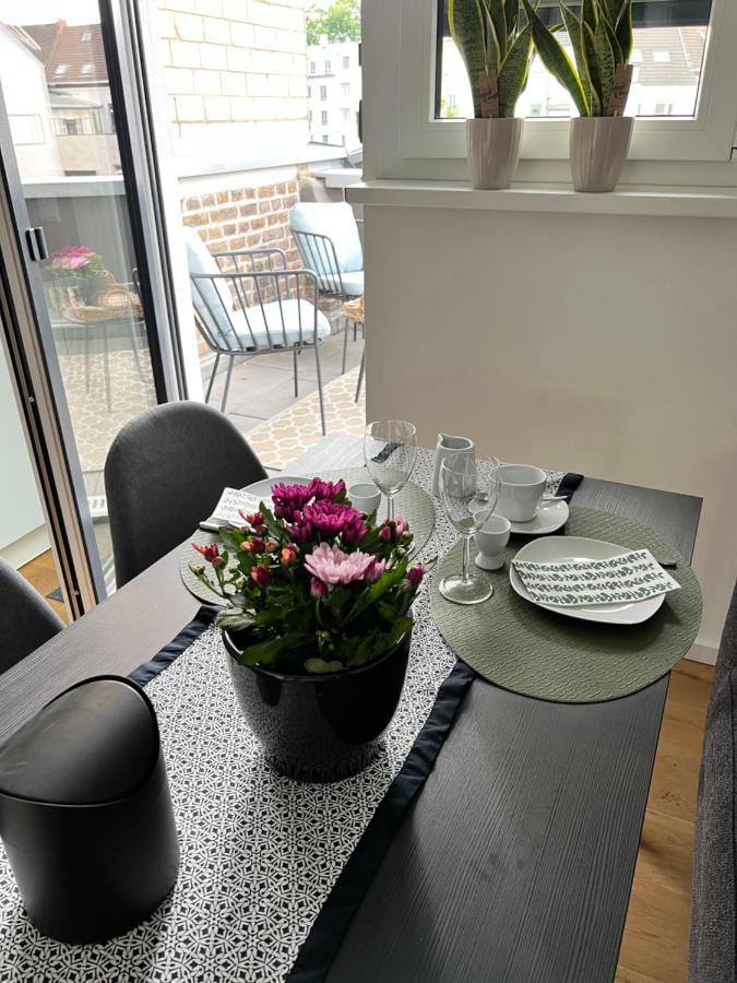 Beehome Euskirchen Esterno foto