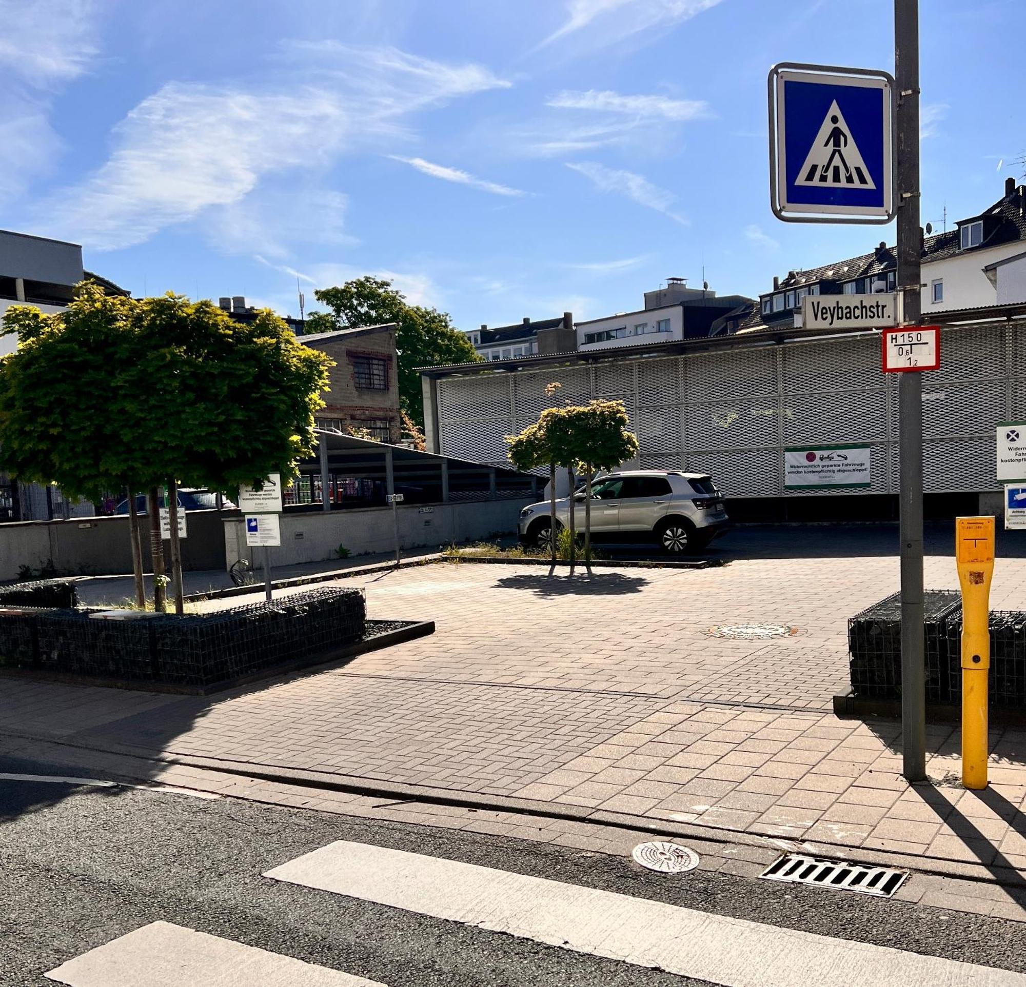 Beehome Euskirchen Esterno foto